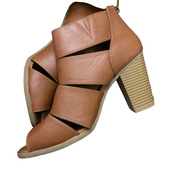 Snyoko Saddle Cognac Cage peep toe heels - Picture 4 of 6